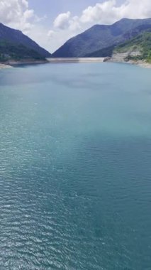 Turkuaz Nehir Vadisi Köprüsü İHA görüntüsü 