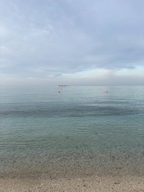 Sakin sakin bir sahil. Yüksek kalite fotoğraf