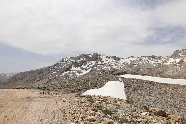 Dağ yolu. Dağ yolu. Yüksek kalite 4k görüntü