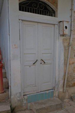 Eski sıra dışı kapı. Yüksek kalite fotoğraf