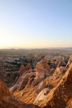 Kayalıklar manzara günbatımı. Tarihsel mimari Türk doğası eşsizdir. Yüksek kalite fotoğraf