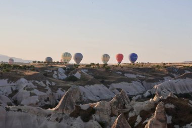 Balonlar gökyüzü manzarası. Sıcak hava balonları. Yüksek kalite 4k görüntü