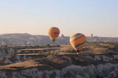 Balonlar gökyüzü manzarası. Sıcak hava balonları. Yüksek kalite 4k görüntü
