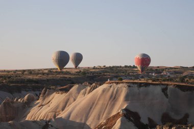 Balonlar gökyüzü manzarası. Sıcak hava balonları. Yüksek kalite 4k görüntü