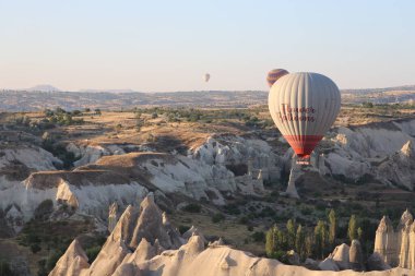 Balonlar gökyüzü manzarası. Sıcak hava balonları. Yüksek kalite 4k görüntü