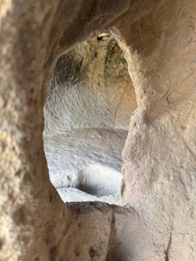 Antik kaya mezarı. Antik kaya mağarası. Tarihi bina. Yüksek kalite fotoğraf