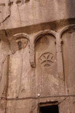 Antik kaya mezarı. Antik kaya mağarası. Tarihi bina. Yüksek kalite fotoğraf