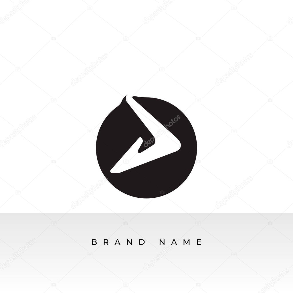 Elegant, simple, minimal, and luxurious alphabet letter B logo design
