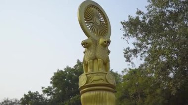 Explore Sarnath, the Sacred Buddhist Pilgrimage Site in Varanasi, India