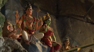 Explore the majestic Batu Caves Hindu temple in Kuala Lumpur, Malaysia