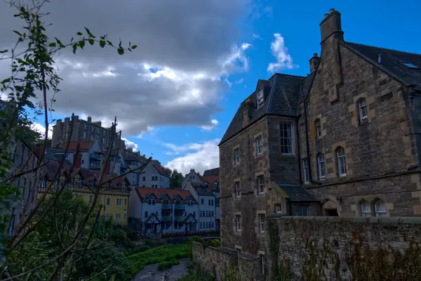 Edinburgh, İskoçya'da Dean Köyü