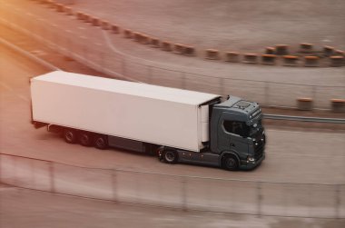 Modüller Arası Malzeme Zinciri Nakliyat Yarı karavan Aracı