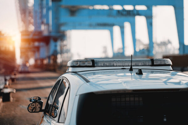 Контроль таможенного оформления грузов в трамвае