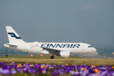 Balice, Polonya - 15 07 2024: Finnair Uçak Kalkışa Hazırlanıyor