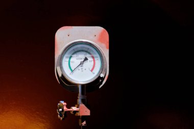 Manuel vanayla basınç göstergesi