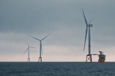 İş Yürüyüş Sistemi Rüzgar Türbini Platformu Üretecine Personel Transferine Bağlı Offshore Servis Destek Gemisi