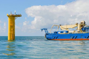 DP3 Kablo Döşeme Gemisi Offshore Rüzgar Türbini Vakfı 'nın yanında ROV konuşlandırıldı