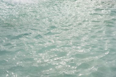 Deniz suyunun dokusu kapanıyor..