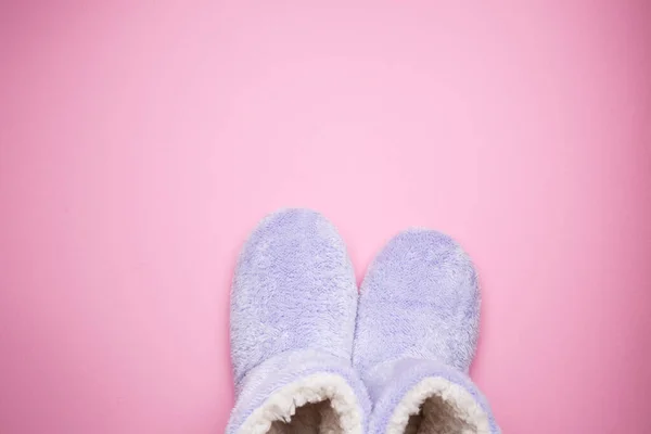 Soft Blue Homemade Ugg Boots Pink Background — Stock Photo, Image
