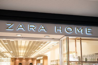 Tarragona, İspanya - 08 Şubat 2023: Zara Home logosu.
