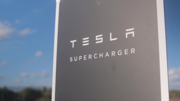 Tarragona Spania Septembrie 2023 Stație Încărcare Electrică Tesla Supercharger — Videoclip de stoc