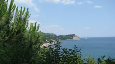 Karadeniz 'e tepeden bakmak