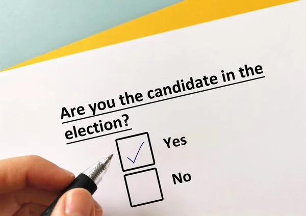 Person Svarar Frågor Val Han Kandidat Valet — Stockfoto