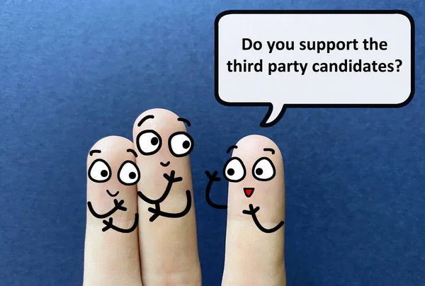 Tres Dedos Están Decorados Como Tres Personas Discutiendo Sobre Elección — Foto de Stock