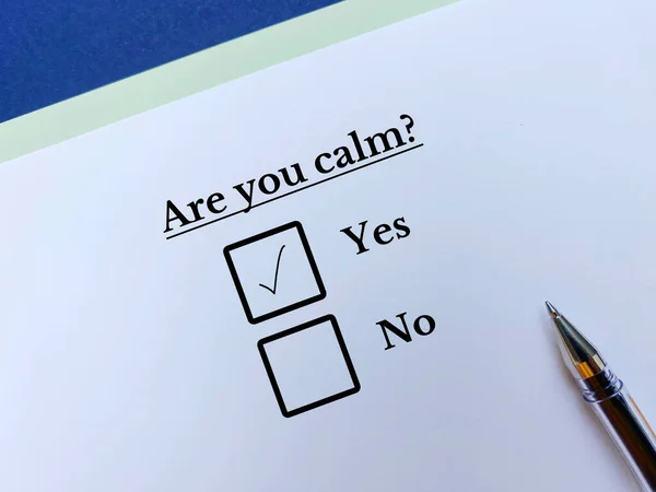 One Person Answering Question Thinks Calm — Stock Photo, Image