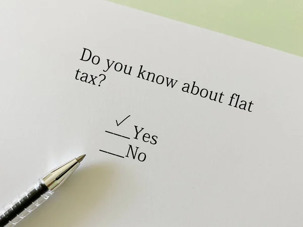 Una Persona Está Respondiendo Una Pregunta Sobre Impuestos Sabe Del — Foto de Stock