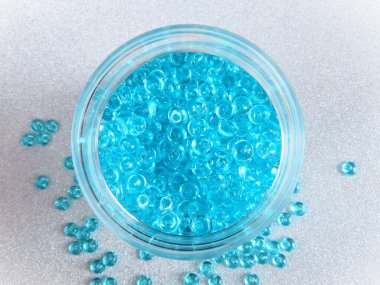 Cam bilyelerin büyüleyici yansımaları