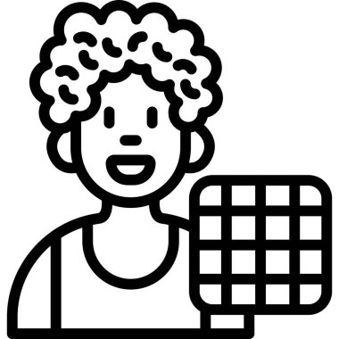 Elinde kamış simgesi olan bir sepet tutan kadın..