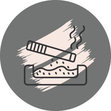 Kül tablasında sigara içerken duman çıkıyor.