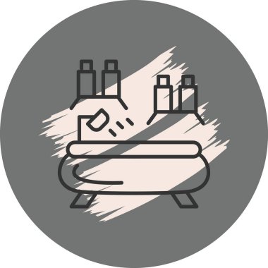 Şişeli ve sabunlu küvet.