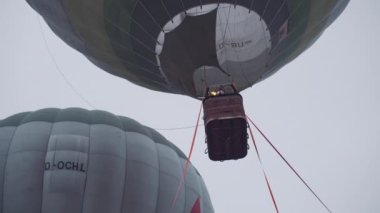 Sıcak hava balonu festivali, Ukrayna 'yı göster, Kiev 18 Aralık 2020. Yüksek kaliteli FullHD görüntüler