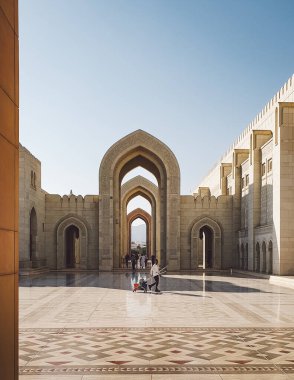 Muscat, Umman - 29 Aralık 2022 - Sultan Qaboos Büyük Camii