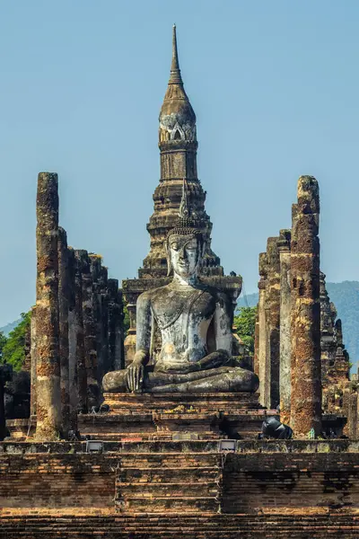Buddah, Sukhothai Tarih Parkında. Yüksek kalite fotoğraf