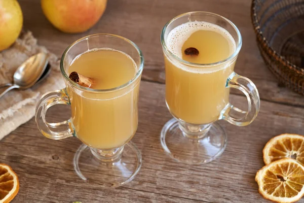 Two Glasses Homemade Hot Pear Drink Cinnamon — Stock Photo, Image
