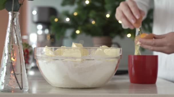 Putting Egg Yolk Bowl Flour Sugar Butter Baking Christmas Cookies — Stockvideo
