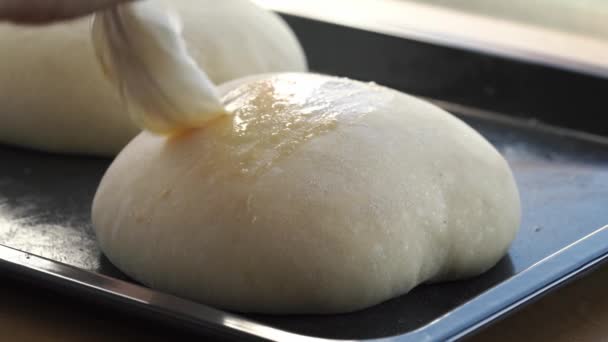 Mazanec Geleneksel Çek Tatlı Paskalya Pastası Sıcak Haç Çöreğine Benzer — Stok video