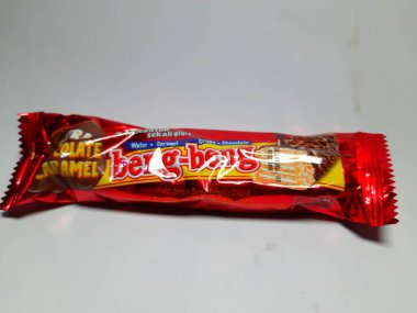 Serang, Banten, Endonezya - 20 Aralık 2024: Küçük kırmızı markalı kırmızı biber. Serang, Banten, Endonezya 20 Aralık 2024