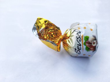 bir sürü değişik çikolatalı pralin