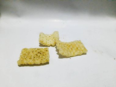 Bir parça ekmeği kapat.