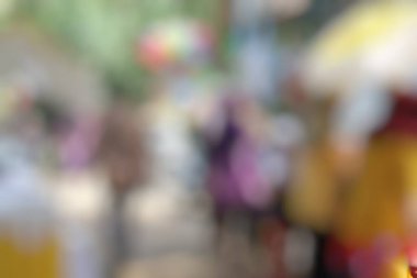 Bulanık bir geçmişi olan bir düğüne davetliler.