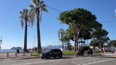 Croisette, Promenade de la Croisette, Boulevard de la Vidom, Cannes sahil limanı Fransa Cannes 11.01.2024