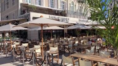 Croisette, Promenade de la Croisette, Boulevard de la Vidom, Cannes sahil limanı Fransa Cannes 11.01.2024