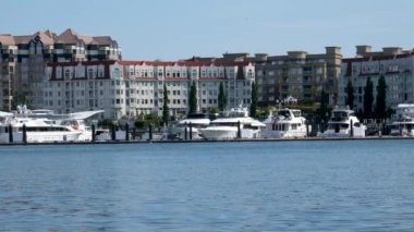 Balıkçılar Vancouver Adası Victoria. Britanya Kolombiyası Kanada. Balıkçılar İskelesindeki Tekne Evleri