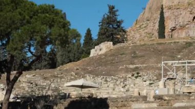 Dionysos Atina Akropolis Yamaçları Tiyatrosu. bir yazı ile imzalayın