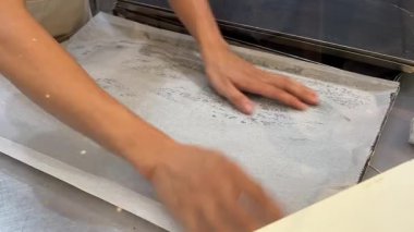 Kağıt parşömen kağıdıyla bir çarşaf yap. Yüksek kalite 4k görüntü