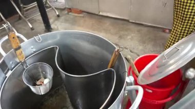 Tavuk çorbası, Asya sokak yemeği. Asya Çorbası Sokak Yemekleri